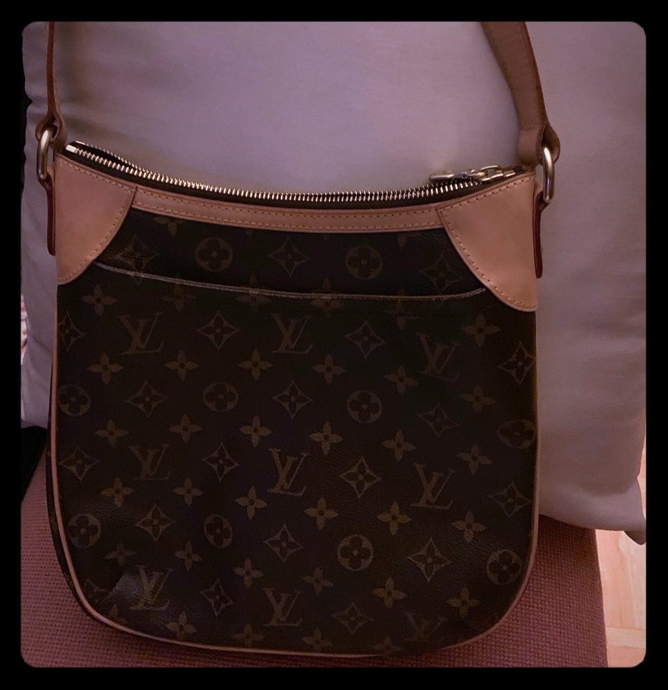 Louis Vuitton crossbody
